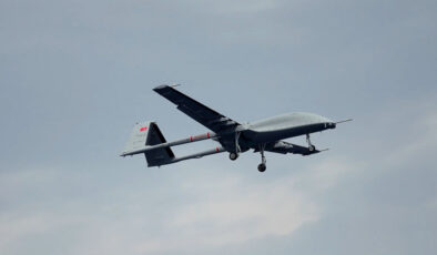 Bayraktar TB3, TCG Anadolu’ya yapay zeka dayanağıyla indi