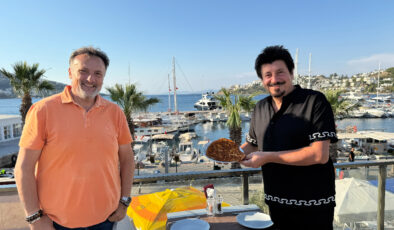 Bodrum’da 3 bin TL’lik lahmacun isyanı: Altın tozuyla mı yapıyorlar