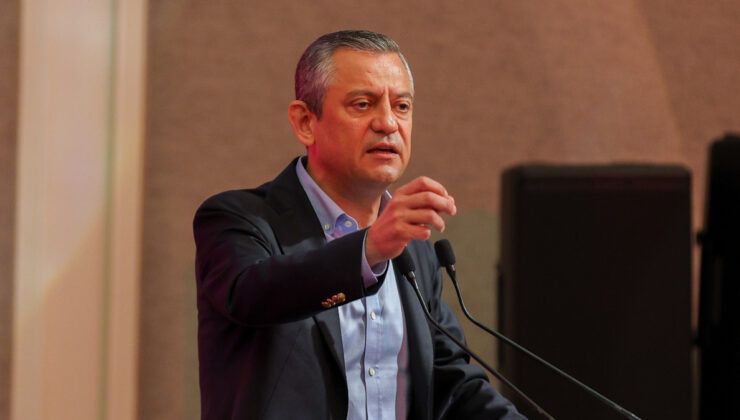 CHP Genel Başkanı Özgür Özel’den dikkat çeken Suriyeliler açıklaması