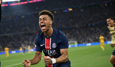 Desire Doue’den tarihe geçen performans!