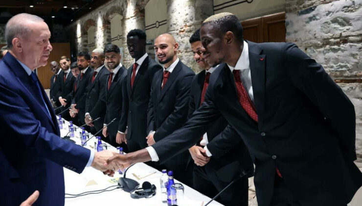 Dursun Özbek’ten Cumhurbaşkanı Erdoğan’a: Taraftar çıldırdı, Osimhen’i istiyorlar