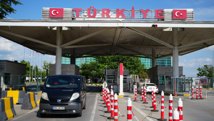 Edirne’de gurbetçilerin dönüşü öncesi hudut kapılarında tedbirler artırıldı