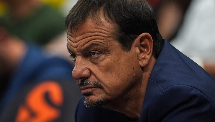 Ergin Ataman: Fenerbahçe taraftarları bana ve anneme ağır küfürler etti