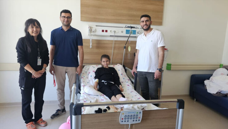 Eskişehir’de 9 yaşındaki çocuğun bağırsaklarından dev saç yumağı çıkarıldı