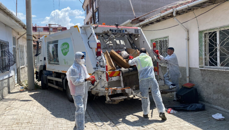 Eskişehir’de çöp konuttan 2 kamyon atık çıkarıldı