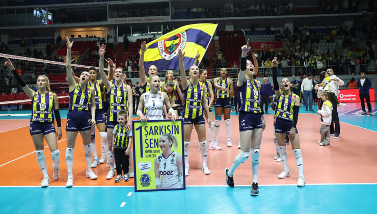 Fenerbahçe Bayan Voleybol Grubu’nda, 7 ayrılık