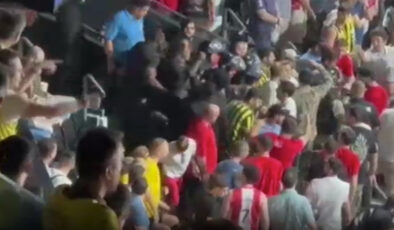 Fenerbahçe ile Monaco taraftarları ortasında gerginlik!