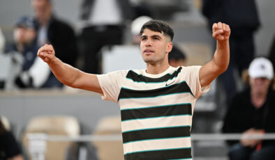 Fransa Açık’ta Carlos Alcaraz ve Iga Swiatek üçüncü tipe çıktı