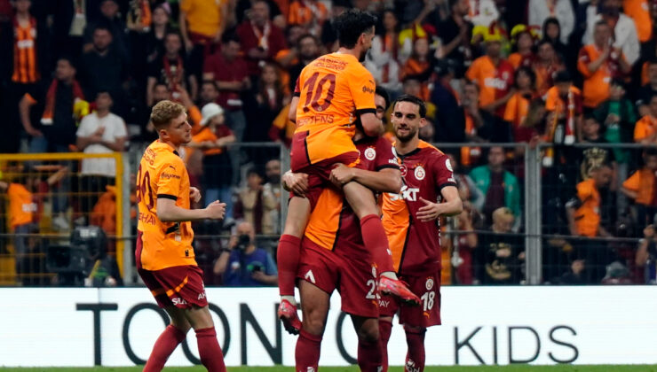 Galatasaray dönemi 95 puanla bitirdi