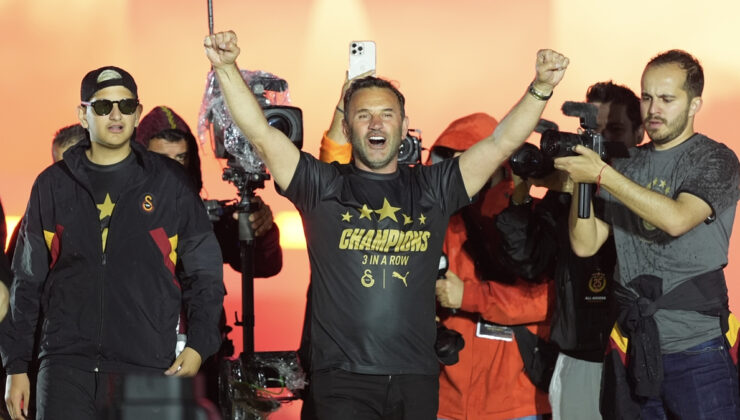 Galatasaray’dan kutlamalar sırasında Jose Mourinho’ya gönderme!