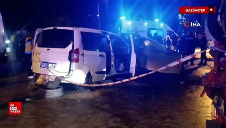 Gaziantep’te iki araç baş başa çarpıştı