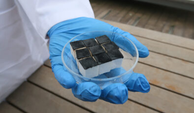 Güneş gücüyle havadan su üreten akıllı sünger geliştirildi