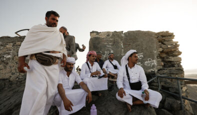 Hacı adaylarından birinci vahyin indiği Hira Mağarası’na ziyaret