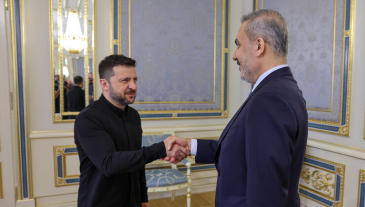 Hakan Fidan, Kiev’de Ukrayna Devlet Başkanı Zelensky ile görüştü