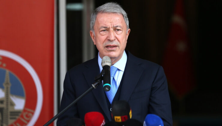 Hulusi Akar: Hiçbir vakit terörü de unutmadık, teröristi de unutmadık