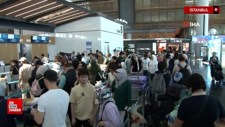 İstanbul havalimanlarında bayram yoğunluğu