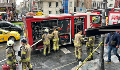 İstanbul’da 6 katlı binada yangın paniği