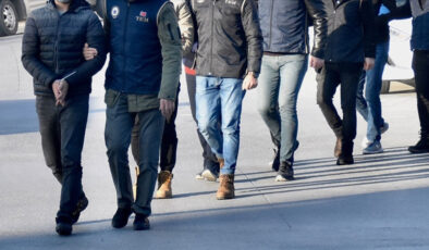 İstanbul’da FETÖ’ye yönelik Bylock operasyonu: 8 kuşkulu tutuklandı