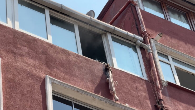 İstanbul’da meskenini yakmaya çalıştı