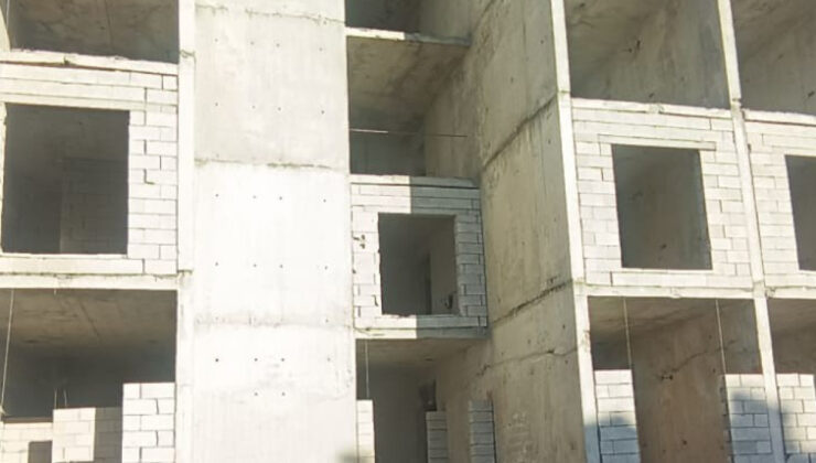 Kahramanmaraş’ta inşaattan düşen emekçi öldü