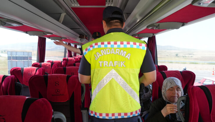 Kırıkkale’de kapalı yolcu sistemi devreye girdi, otobüste sessiz kontrol yapıldı