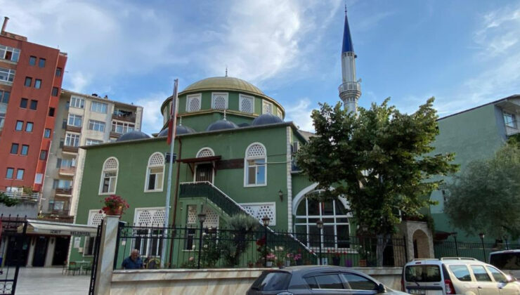 Kocaeli’de ağaçtan düşen yaşlı adam demir korkuluklara saplandı