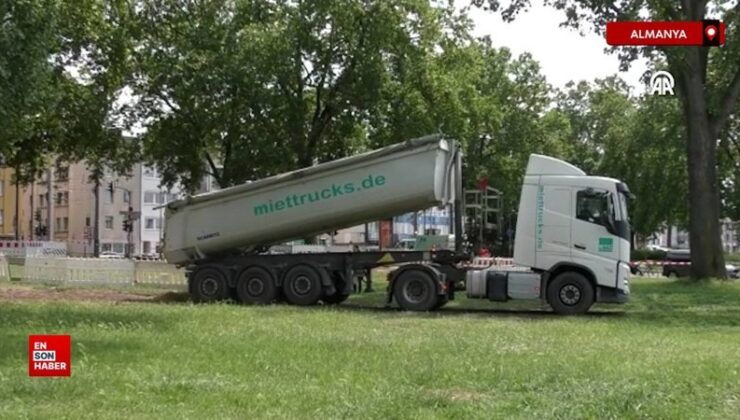 Köln’de savaş kalıntısı bombalar için kent boşaltıldı