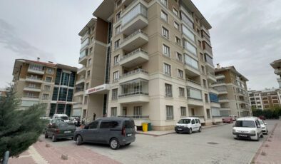 Konya’da eşini bıçaklayarak öldürüp kendisini ihbar etti