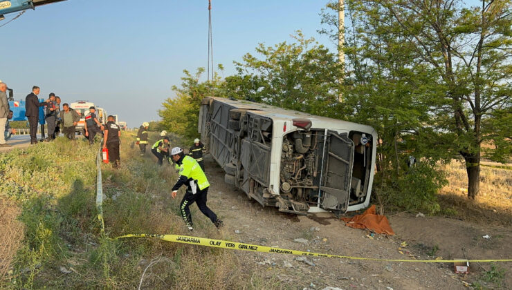 Konya’da otobüs kazası: 1 meyyit 10’u ağır 23 yaralı