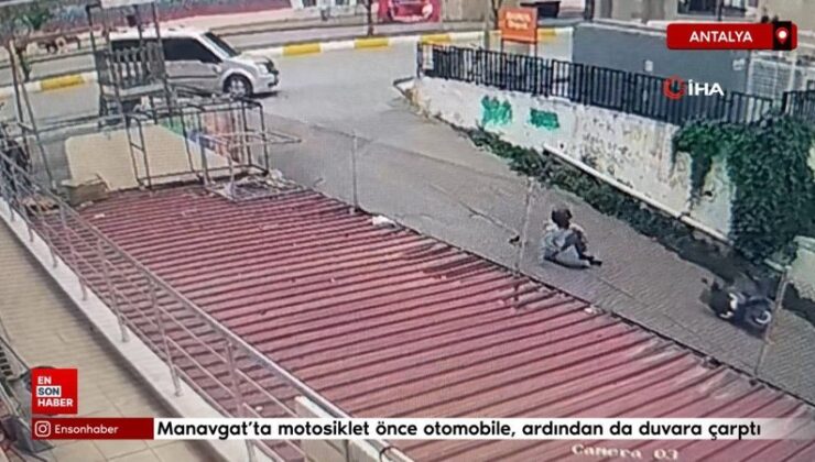 Manavgat’ta motosiklet evvel arabaya, akabinde da duvara çarptı