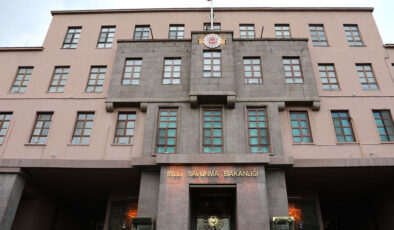 MSB’den Yunanistan’a: Nostaljik haritalarla avunmayın