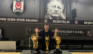 Ozan Arifoğlu: Hayatımın üçte ikisi Beşiktaş’ta geçti