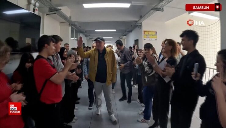 Samsun’da emekliye ayrılan 45 yıllık öğretmene veda