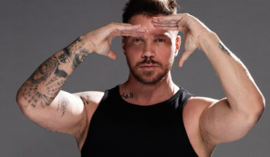 Sinan Akçıl’ı kızdıran aşk savı: “Gerizekalılar aklınızı başınıza alın”