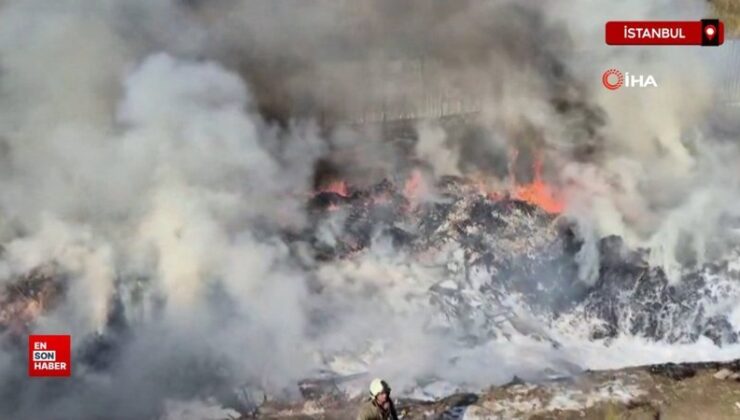 Sultangazi’de katı atık toplama alanında yangın