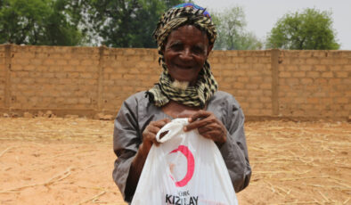 Türk Kızılay, Yurt Dışı Kurban Bağışlarınızı Muhtaçlık Sahiplerine Ulaştırıyor