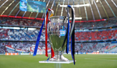 UEFA Şampiyonlar Ligi’nde gol hükümdarları Raphinha ve Guirassy oldu