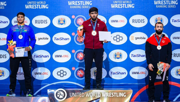 Ulusal güreşçilerden 5 madalya