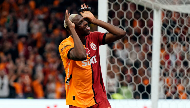 Victor Osimhen, dönemi 37 golle bitirdi