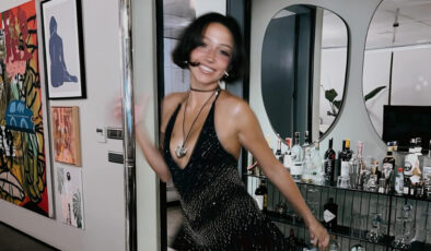 ‘Yaşayan en seksi Türk kadını’ seçilmişti! Zeynep Bastık Kayısı Hoşu de oldu