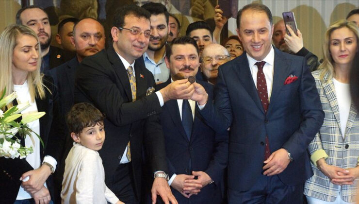 Yolsuzluk soruşturmasında tutuklanan Murat Çalık dahil 8 kişi İzmir’e sevk ediliyor