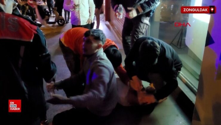 Zonguldak’ta restoran tuvaletinde kapı çalma arbedesi: 2 kişi bıçaklandı