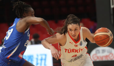 A Ulusal Bayan Basketbol Ekibi, Fransa’ya yenildi