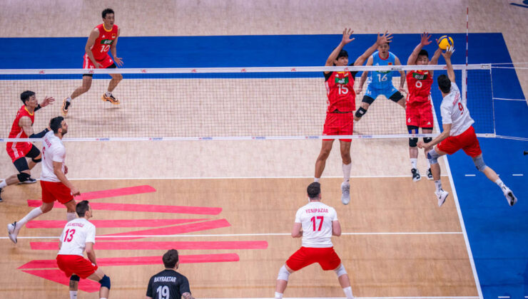 A Ulusal Erkek Voleybol Ekibi, Çin’e set vermedi