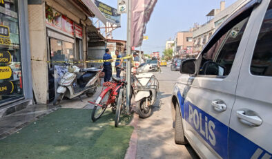 Adana’da evlat vahşeti: Annesini tekraren bıçaklayıp öldürdü