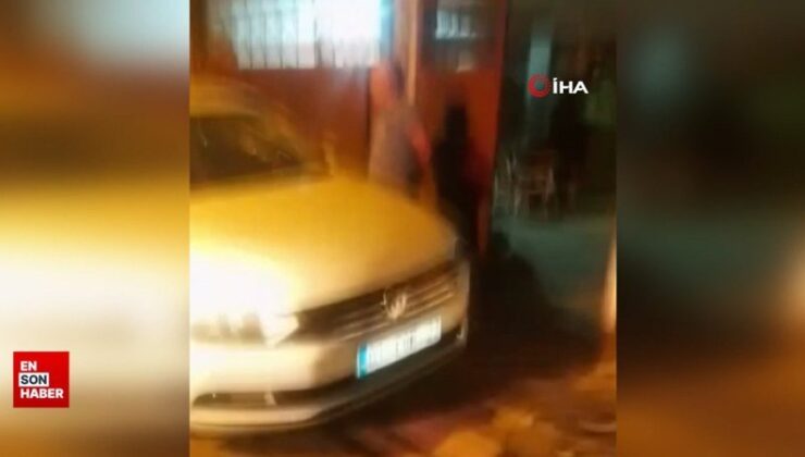 Adana’da komşu sevmeyen kuşkulu 7 araca ziyan verdi