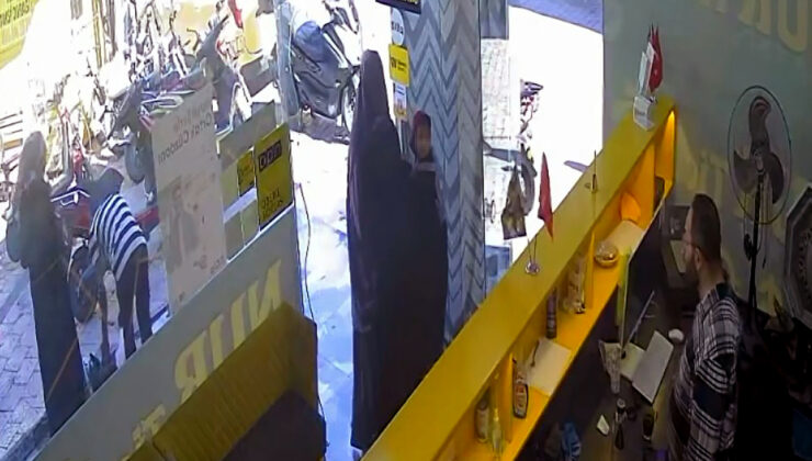 Adana’da pazarda 3 bayanın altın, para ve cep telefonunu çaldı