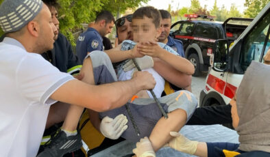 Aksaray’da 13 yaşındaki çocuk, koluna saplanan demirle hastaneye kaldırıldı