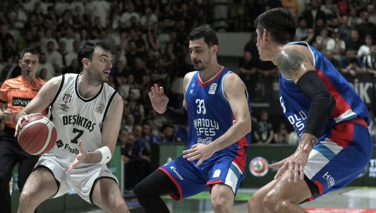 Anadolu Efes’i deviren Beşiktaş finale yükseldi