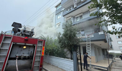 Antalya’da tartıştığı arkadaşı ile onun ağabeyinin dairelerini ateşe verdi